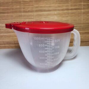 Tupperware Mix-N-Store 4 cup Measuring Cup with Red Lid 1288 Vintage Circa 70s